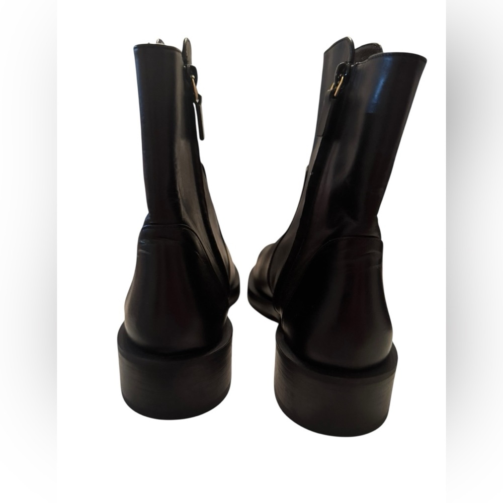 Stuart Weitzman Leather Ankle Zip Booting, New size 6.5 - Picture 9 of 14